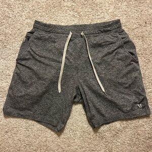 Vuori Men’s Ponto Shorts | Heather Grey | Medium